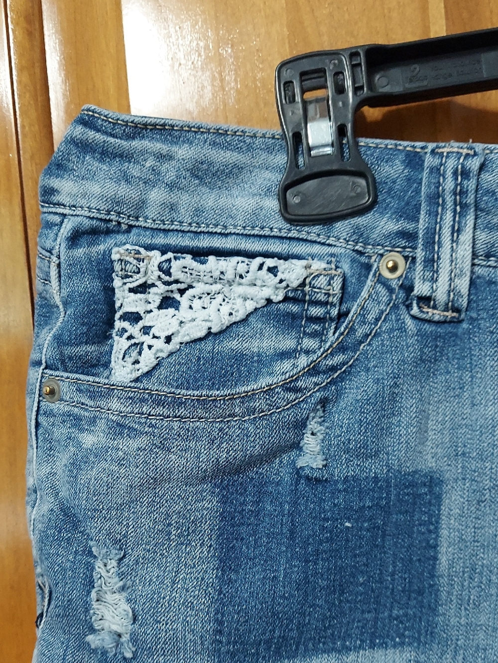 - Love Indigo Premium Women's Blue Denim Stretchy Shorts with Lace Deco Size 20W - Picture 2 of 10